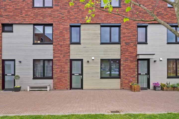 Foto 38 van Waterlinie 179