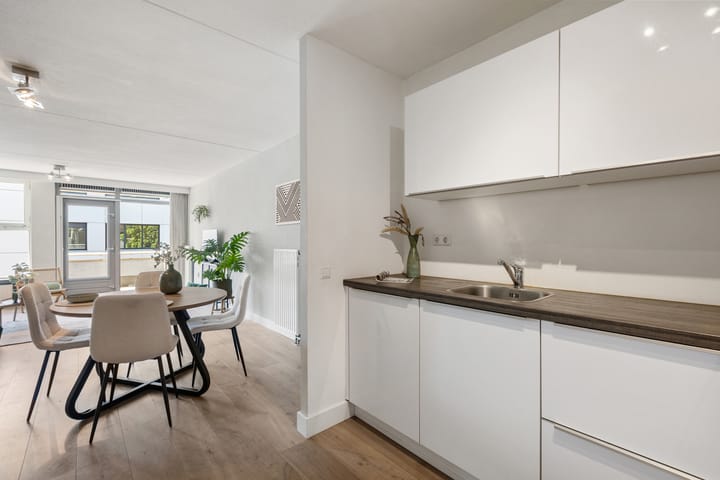 Foto 15 van Betuwestraat 6-4