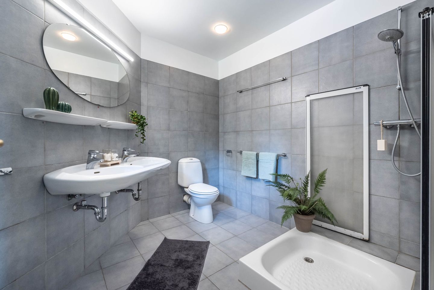 Foto 34 van Leeuwerikenlaan 10