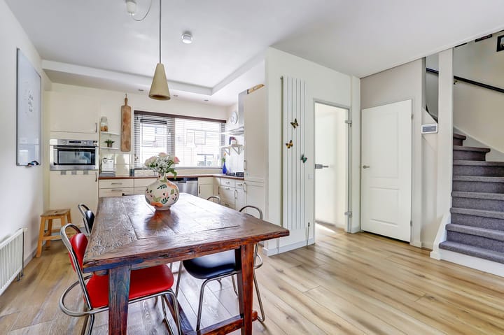 Photo 6 of Promenade 11