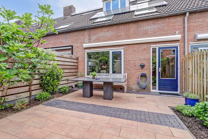 Photo 29 of Promenade 11