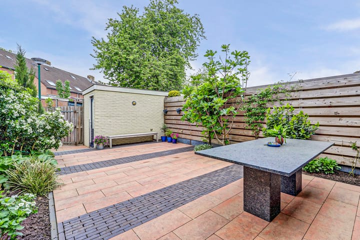 Photo 31 of Promenade 11