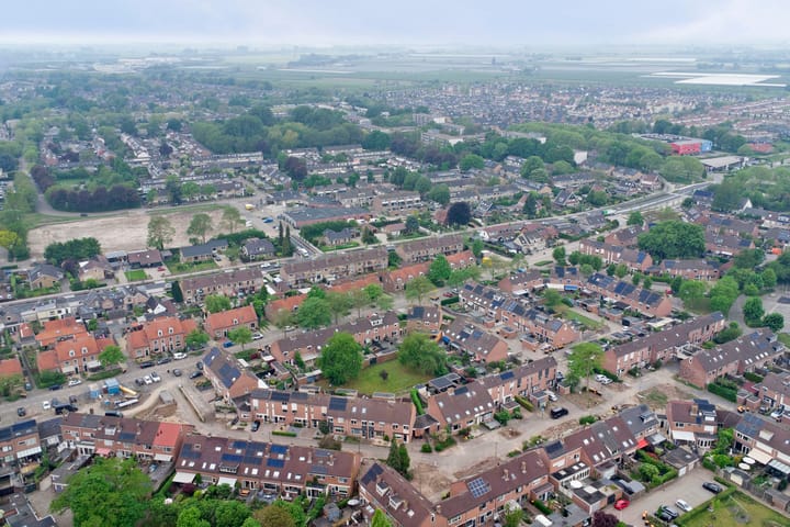 Photo 41 of Promenade 11