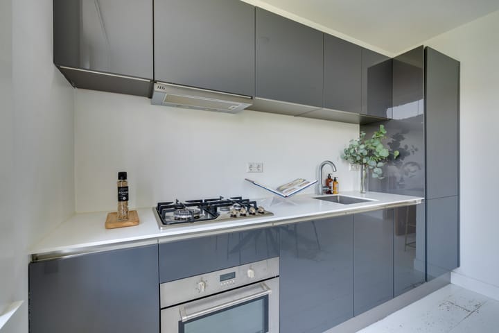 Photo 18 of Paramaribostraat 84-2