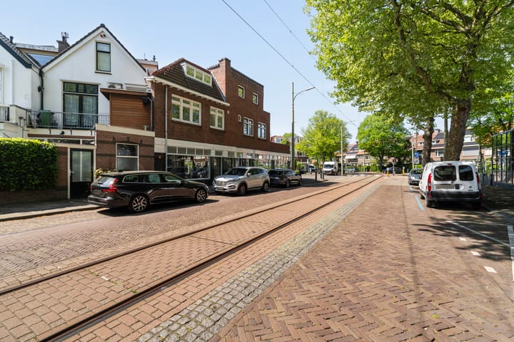 Photo 2 of Laan van Middenburg 46