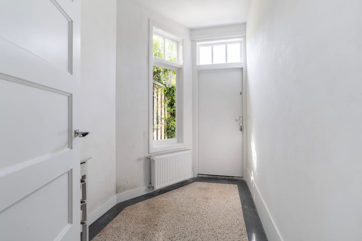 Photo 4 of Laan van Middenburg 46