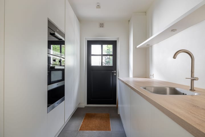 Foto 34 van Adriaan Oomenstraat 59