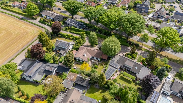 Foto 64 van Adriaan Oomenstraat 59