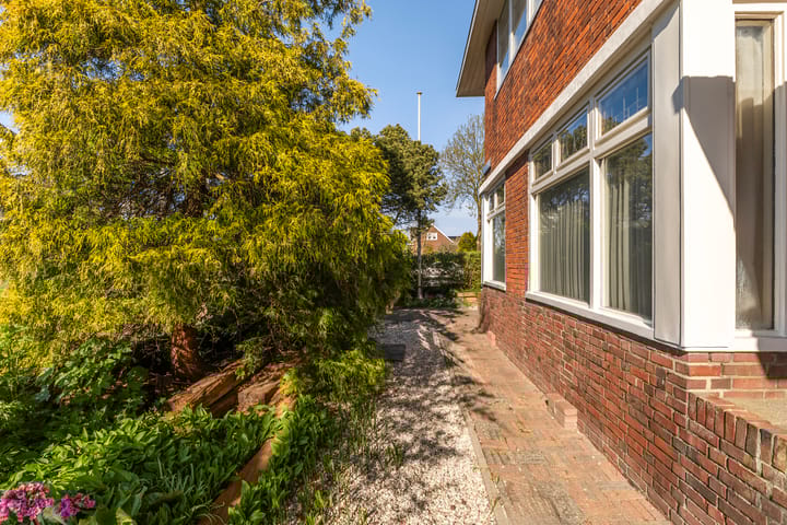 Foto 12 van Mr. P.J. Troelstraweg 127