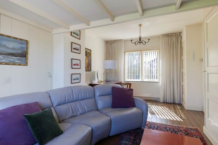 Foto 40 van Mr. P.J. Troelstraweg 127