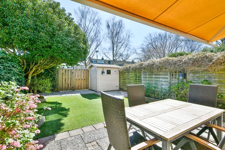 Photo 24 of Graan voor Visch 15412