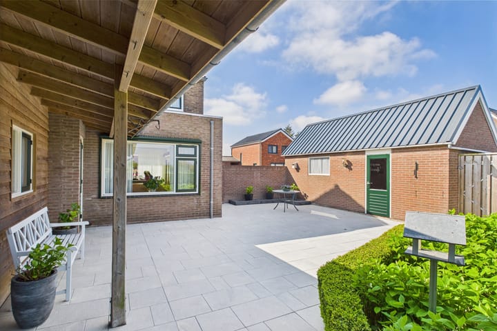 Foto 32 van Frederik Hendrikstraat 2-B