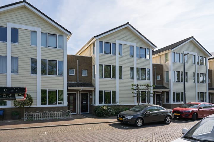 Foto 1 van Piet van de Polsingel 230