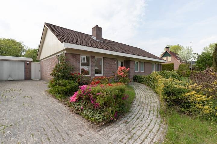 Foto 5 van Voeghouten 4