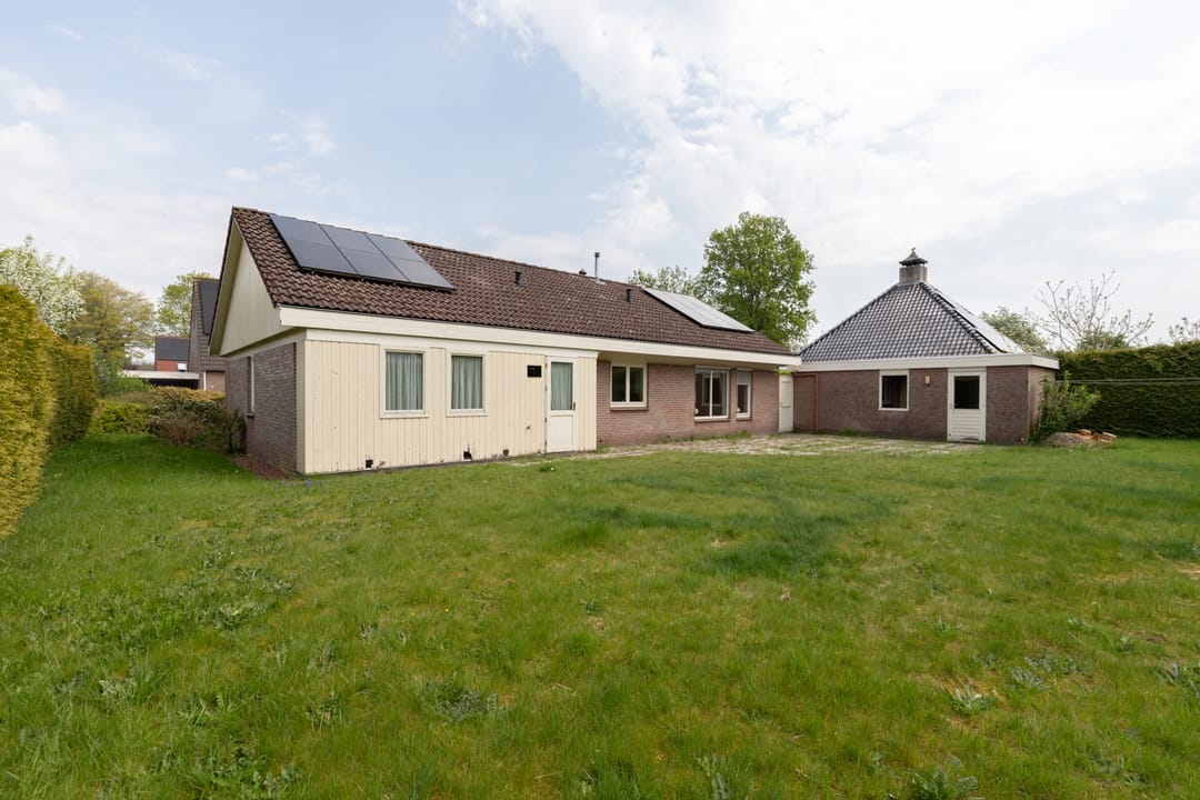 Photo 11 of Voeghouten 4