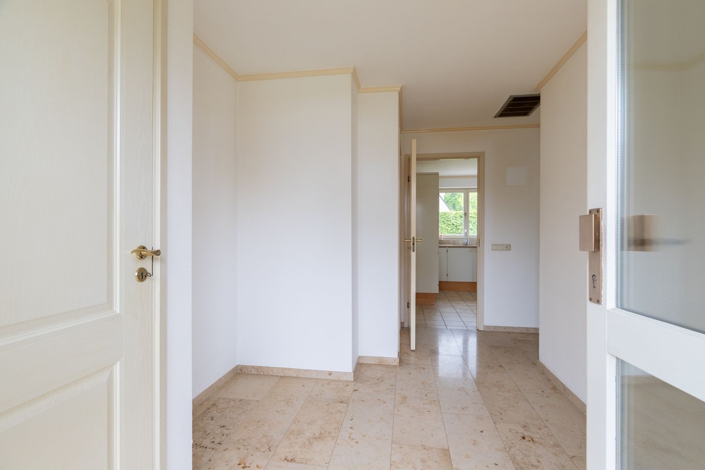 Photo 25 of Voeghouten 4