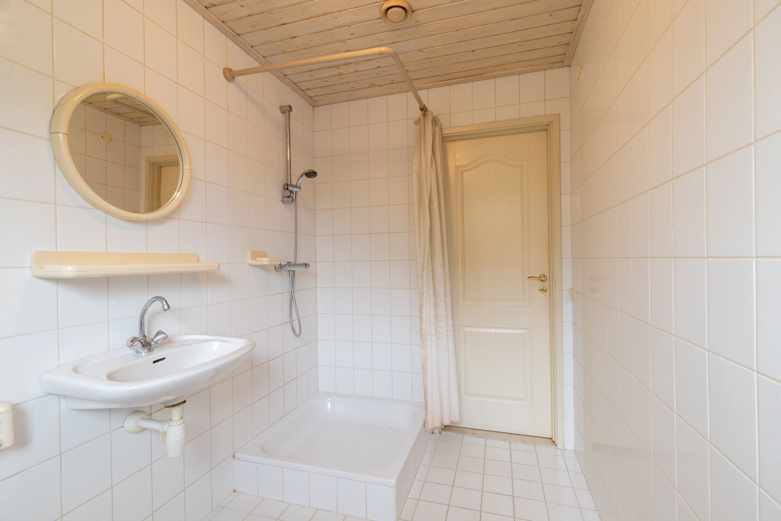 Photo 27 of Voeghouten 4