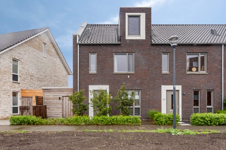 Foto 1 van Burgemeester Verdaasdonkstraat 37-A