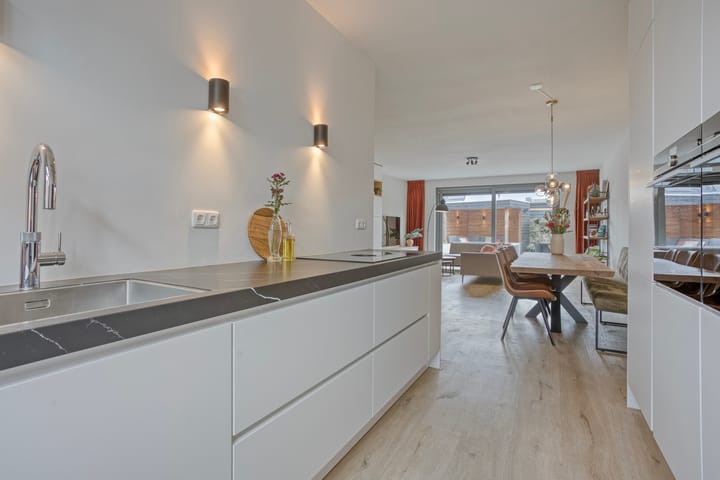 Foto 11 van Burgemeester Verdaasdonkstraat 37-A