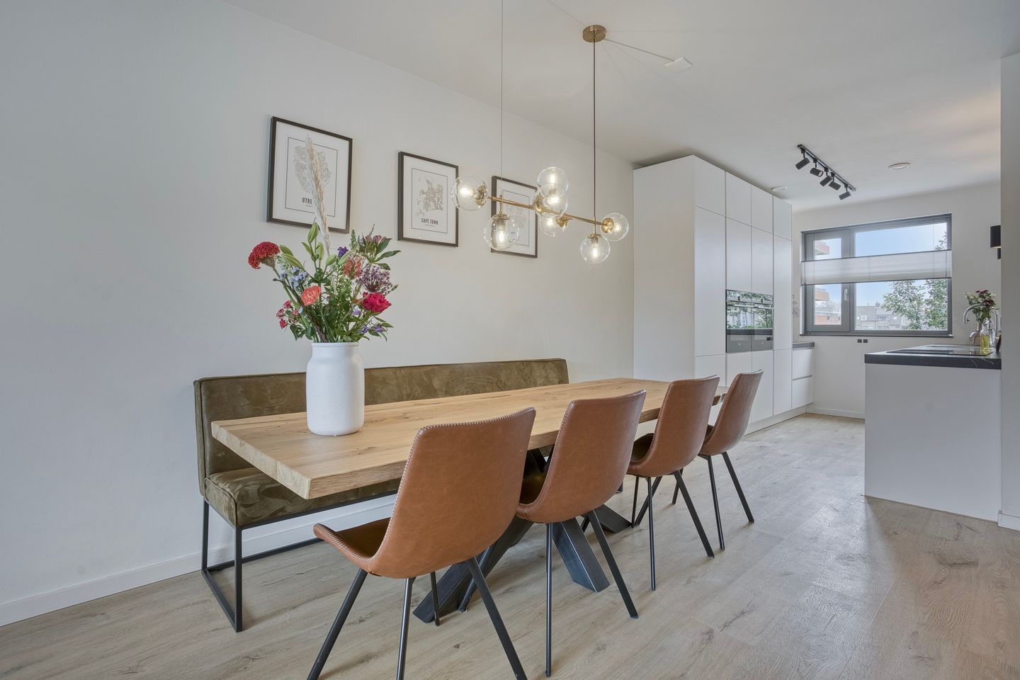 Foto 19 van Burgemeester Verdaasdonkstraat 37-A