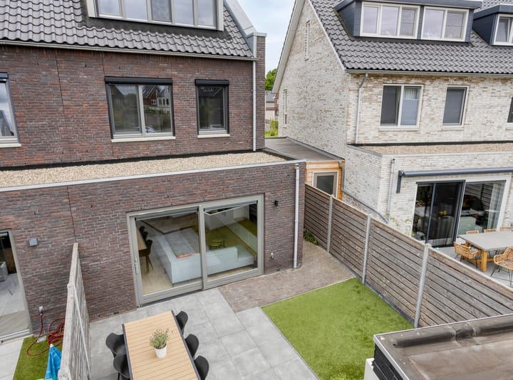 Foto 49 van Burgemeester Verdaasdonkstraat 37-A