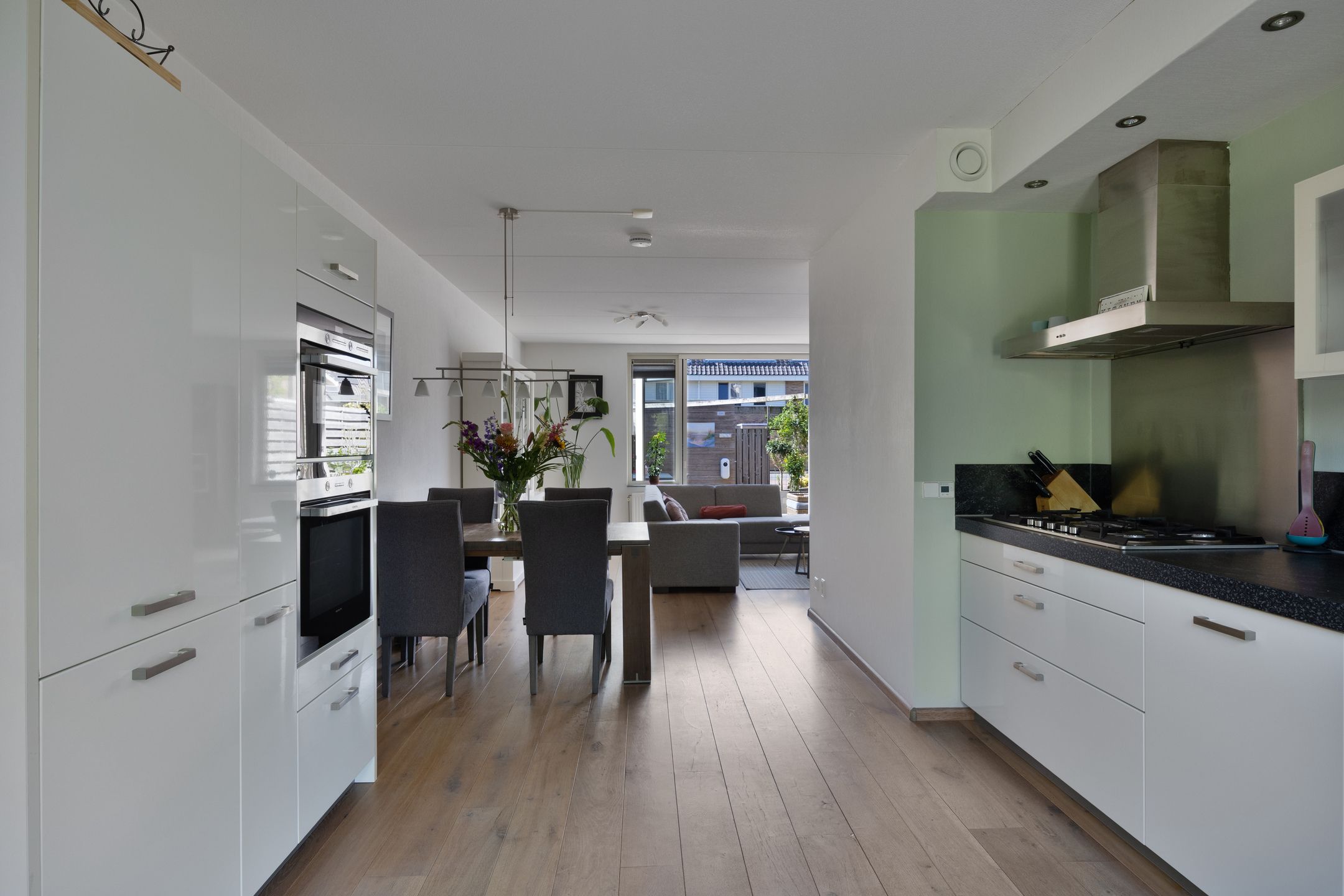 Foto 15 van Veersemeerstraat 21