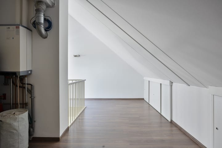 Photo 31 of Veersemeerstraat 21