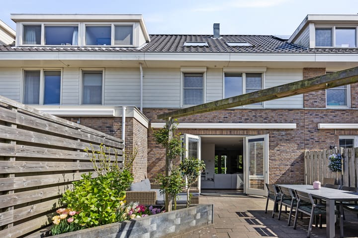 Photo 41 of Veersemeerstraat 21