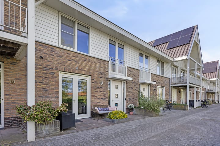 Photo 50 of Veersemeerstraat 21