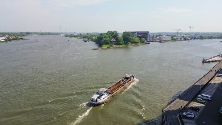 Foto 42 van Drierivierenlaan 24