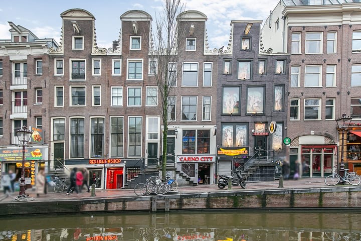 Foto 2 van Oudezijds Achterburgwal 35-C