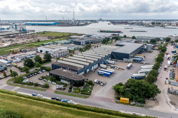 Trawlerweg 22