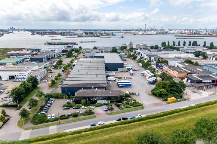 Trawlerweg 22, Vlaardingen