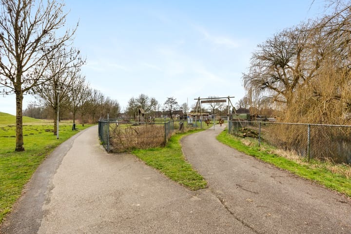 Photo 38 of Franciscanessenstraat 1