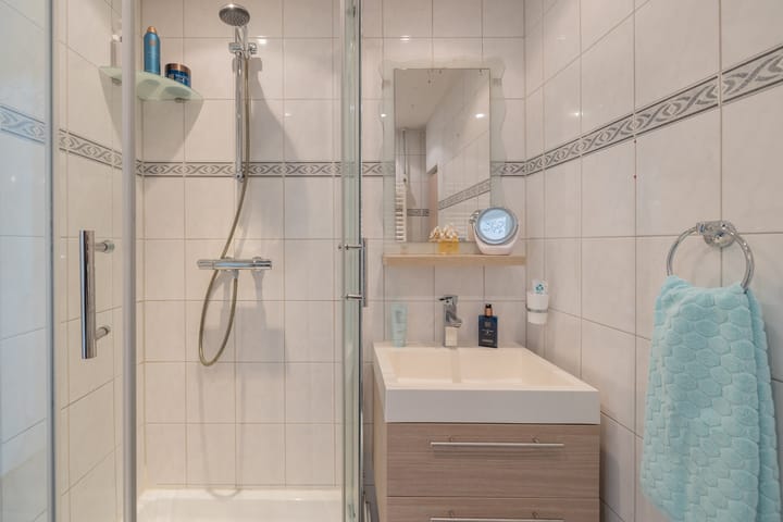 Foto 21 van Frederik Hendriklaan 15