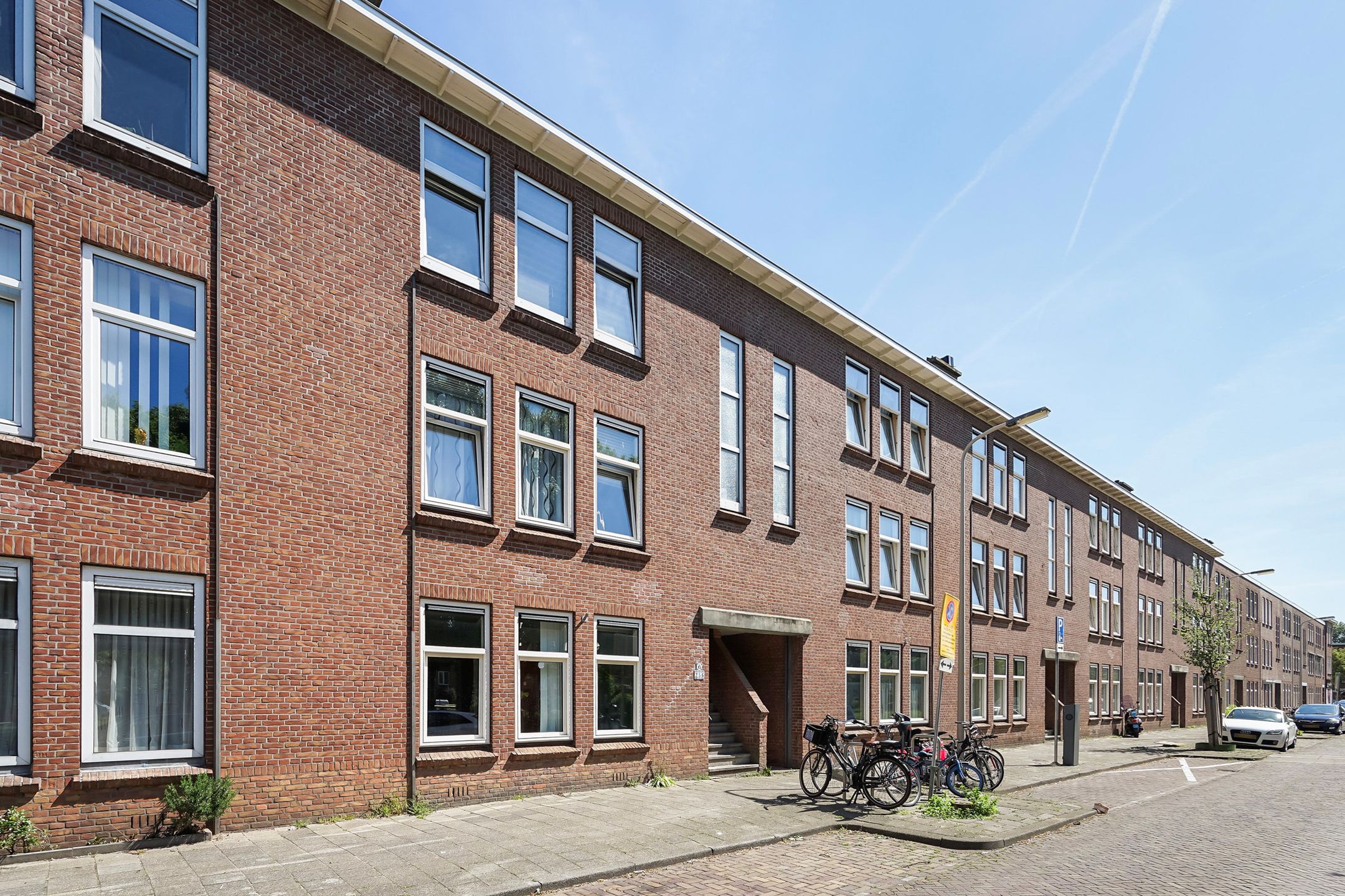 Foto 39 van Deimanstraat 256