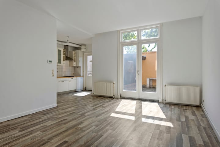 Foto 10 van Linschotenstraat 68-ZW