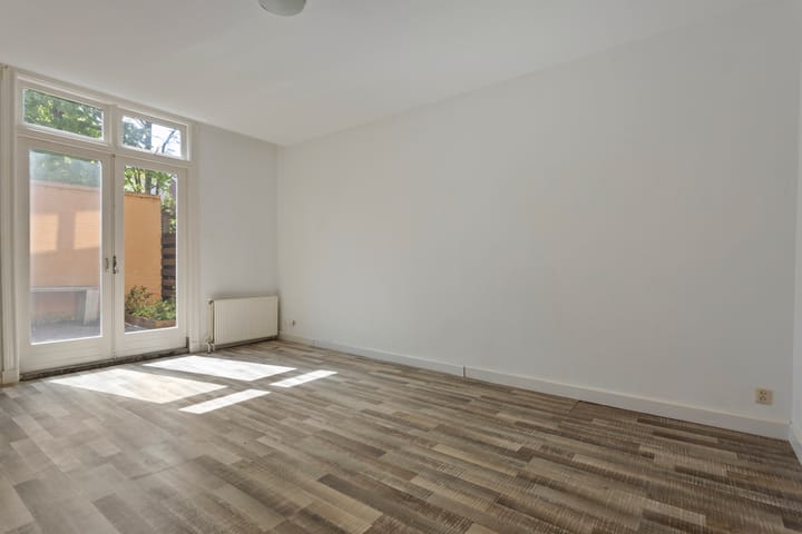 Foto 11 van Linschotenstraat 68-ZW