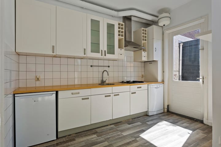 Foto 13 van Linschotenstraat 68-ZW