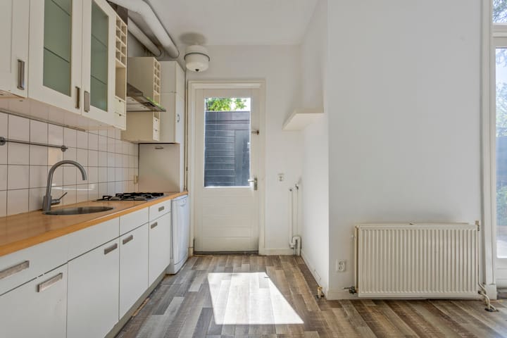 Foto 14 van Linschotenstraat 68-ZW