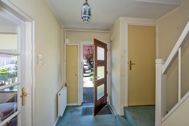 Foto 8 van Van Erckelensstraat 5