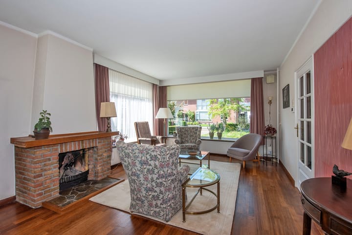 Foto 9 van Van Erckelensstraat 5