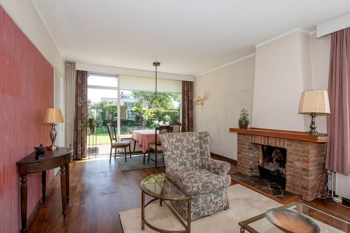 Foto 10 van Van Erckelensstraat 5