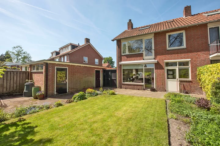 Foto 26 van Van Erckelensstraat 5