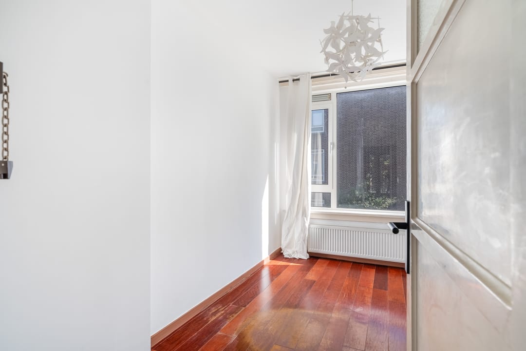 Foto 28 van De Lannoystraat 6