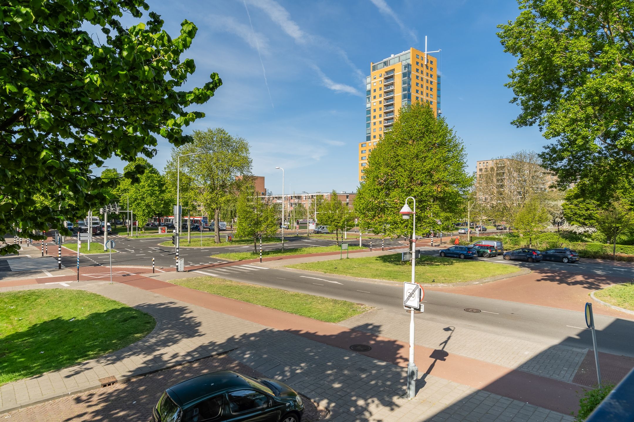 Foto 48 van De Lannoystraat 6