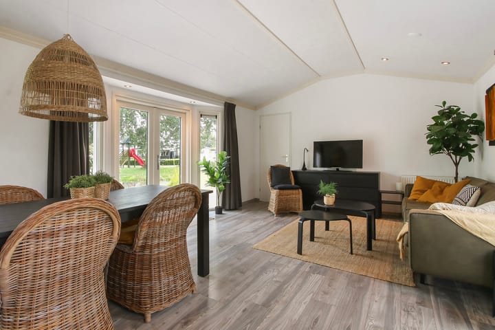 Foto 5 van Rijksstraatweg 186-318