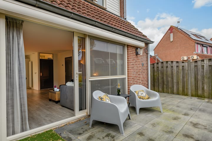 Photo 28 of Aalsterveld 63