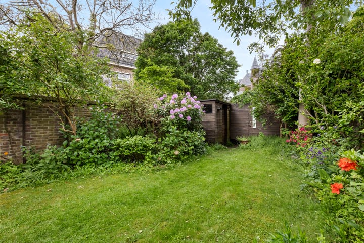 Photo 39 of Sumatrastraat 8