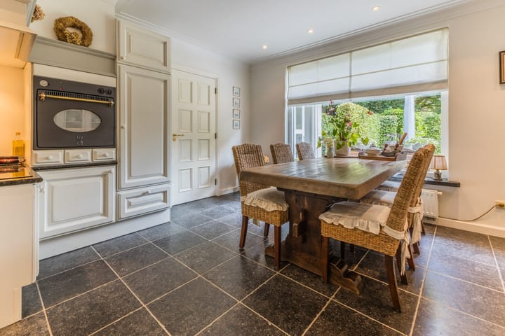 Foto 16 van Oranje Nassaulaan 8